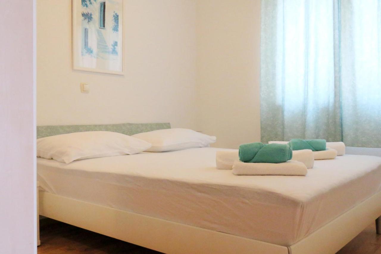 Andrea Apartments Trogir Luaran gambar