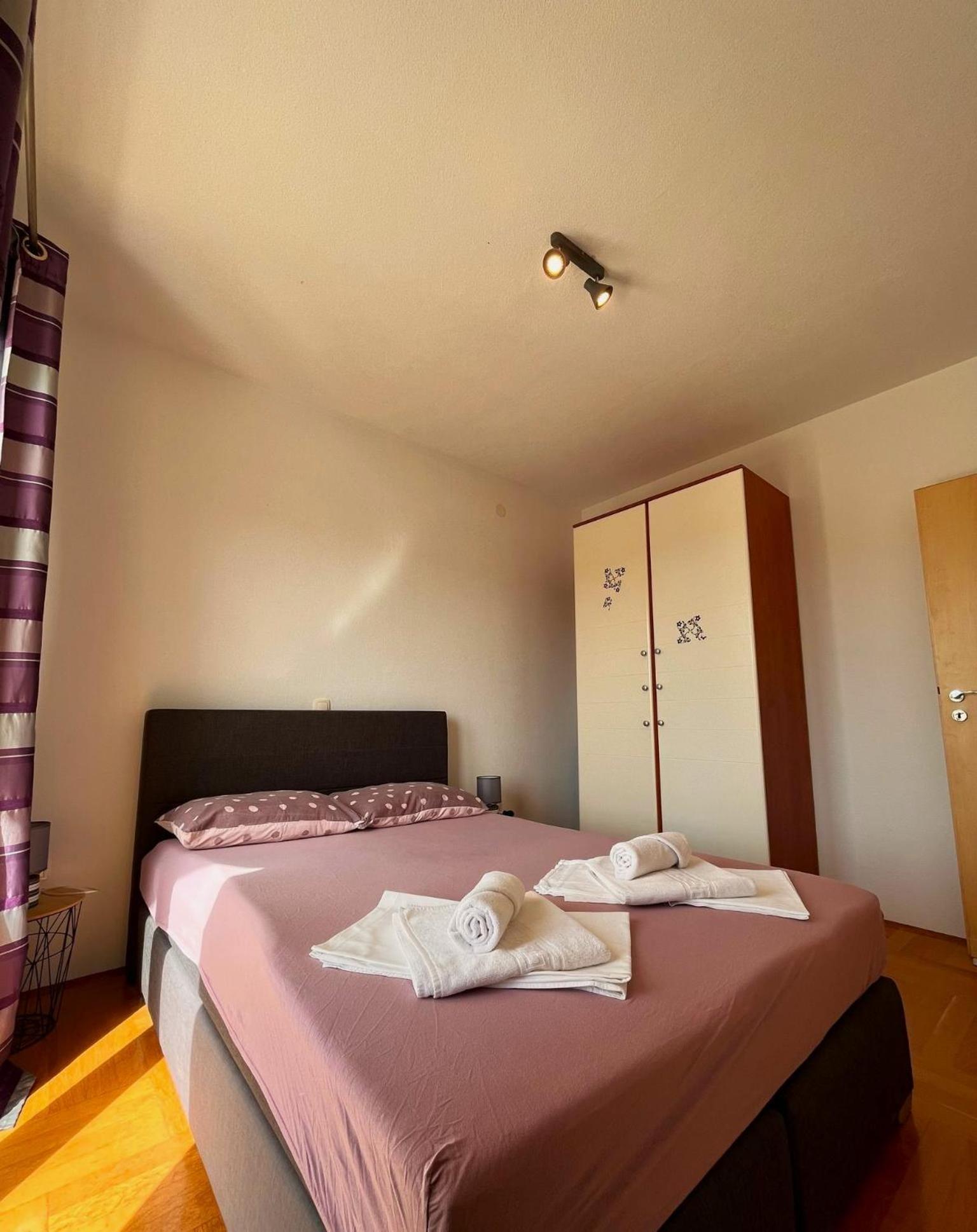 Andrea Apartments Trogir Luaran gambar